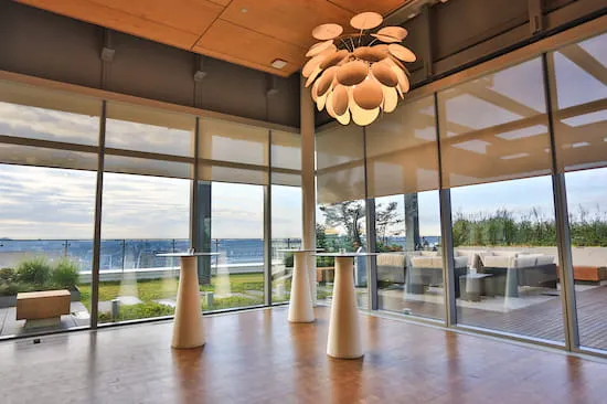 Phifer screening products for Florida homes