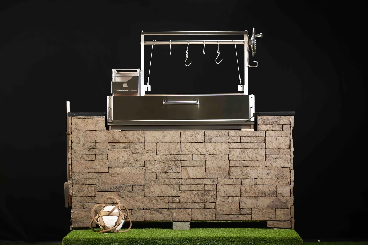 Tagwood BBQ05SS Built In Santa Maria Argentine Wood Fire & Charcoal Gaucho Grill