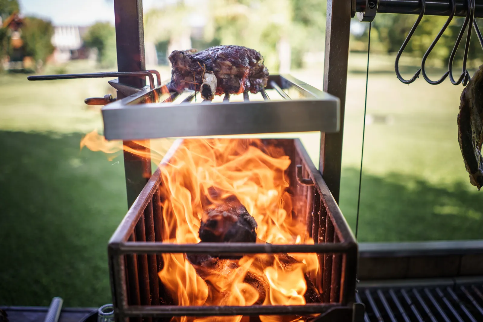 Wood fire burning in the Tagwood brasero firebox